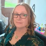 Karen Rendall - @karen.rendall.77 - Instagram