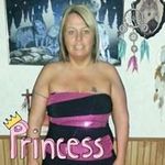 Karen Roach - @karen.roach.9 - Instagram