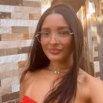 Karen Roberta - @karenroberta.__ - Instagram