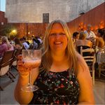 Karen Simmonds - @karensimmonds28 - Instagram