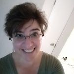 Karen Skidmore - @karenstracks - Instagram