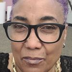 Karen Windom - @kared1204 - Instagram
