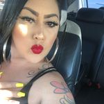 Kari Chase - @pinkladykcheart - Instagram