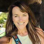 Kari Chase Damrow - @highreadchase - Instagram