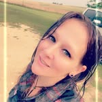 Kari Coates - @countrygirlkari84 - Instagram