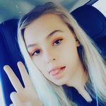 Kari - @kariconner161 - Instagram