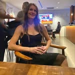 Kari Dowla - @karidowla - Instagram