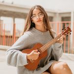 Kariela - @kariela_music - Instagram