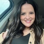 Kari Farris - @karizworld - Instagram