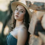 Kari Rabie - @frames_by_kari - Instagram