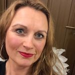 Kari Gossner - @karigossner - Instagram