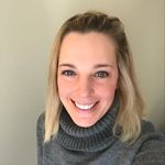 Kari Hampton - @kariswildreaders - Instagram