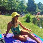 Kari Holt - @kariholt44 - Instagram