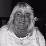 Kari Johnsen - @kari.johnsen.77 - Instagram