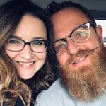 Kari Leigh Kelley - @klkelley24 - Instagram