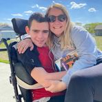 Kari Kraus - Facebook
