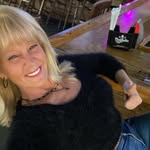 Kari Morrison - @thelaughingbartender - Instagram