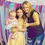 Kari Norton - @karinorton6 - Instagram