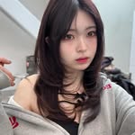 Kari Phelps - @kameleyuiyui - Instagram