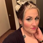 Kari Powell - @daisy_karebear - Instagram