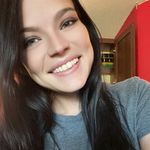 Kari Powell - @karipowell96 - Instagram