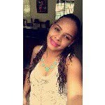 Kari Reyes - @karireyes10 - Instagram