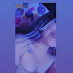 Kari Reyes - @kari_reyessrt - Instagram