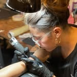 Kari Reyes 🖤 Tatuajes Botánicos 🖤 - @karireyesttt - Instagram