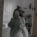 Kari Skinner - @aswrblg464 - Instagram