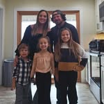 Kari Snyder - @karisnyder42 - Instagram