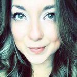Kari Stiles - @crafty.kari.crafts - Instagram