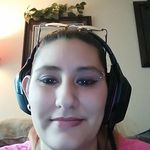 Kari Tucker - @mommadevils227 - Instagram