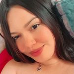 Karly Rivero - @karivelaaaa - Instagram
