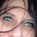 Kari Walczyk - @kariwalczyk - Instagram