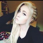 Kari Woods - @kari9322 - Instagram