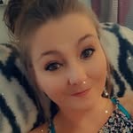 Karie Holstlaw - @kariegreen7777 - Instagram