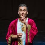Karim Gonzalez - @karimcomico - Instagram
