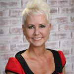 Karin Graves - @k_d_graves - Instagram