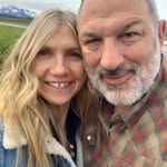 Karin & Quinn | Helping Gen Xers Build a Biz - @upskillgenx - Instagram