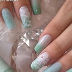 Karina Lora - Facebook