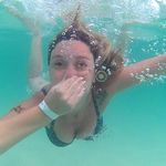 Karina Tóth - @kari.t29 - Instagram
