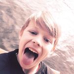 Karl Harrý Bachman 💸 - @karlharry06 - Instagram