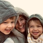 Laura - @karllotte1718 - Instagram