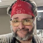 Karl Lowe - @tranfreakinsolo - Instagram