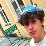 Karl - @karlneu27728 - Instagram