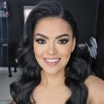 @karly.salas77 - Instagram