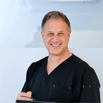Karl Schuhmann - @dr_karl_schuhmann - Instagram