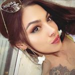 Karla Bragg - @kmanangan - Instagram