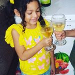 @karlachoy2021 - Instagram
