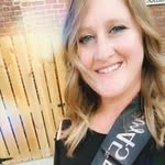 Karla Ewing - @karlaewing79 - Instagram